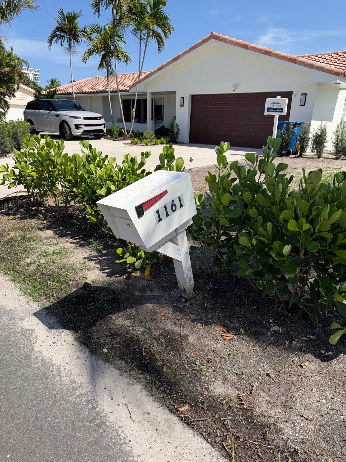 A design mockup and spec detail for a community standard mailbox